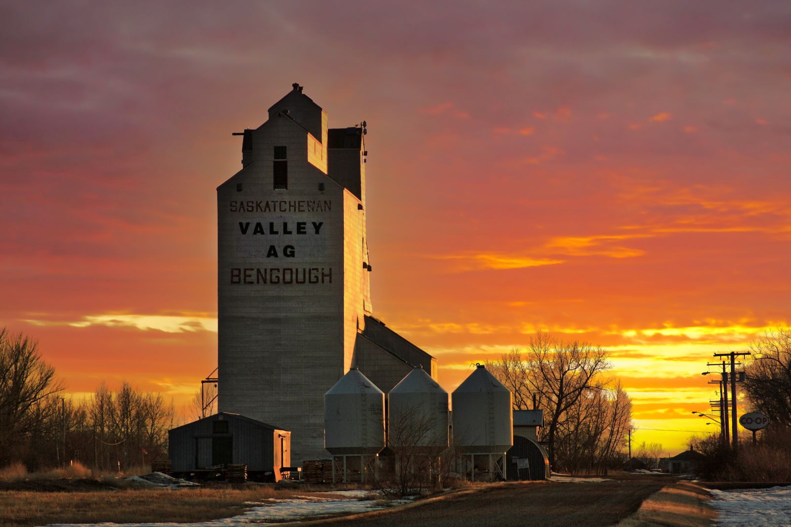 Grain elevator in Bengough, Saskatchewan at sunset